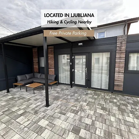 公寓 Tiny Homes Smarna 卢布尔雅那