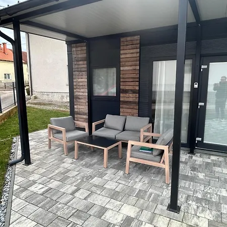 Tiny Homes Smarna 卢布尔雅那
