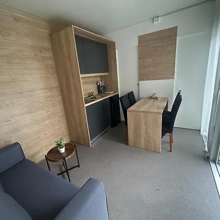Tiny Homes Smarna Apartmán
